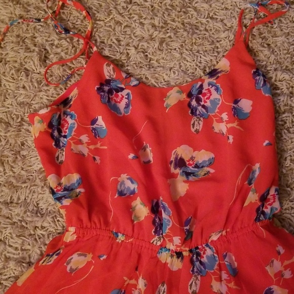 NWT - SM Multicolored Floral Summer Romper - Picture 2 of 6